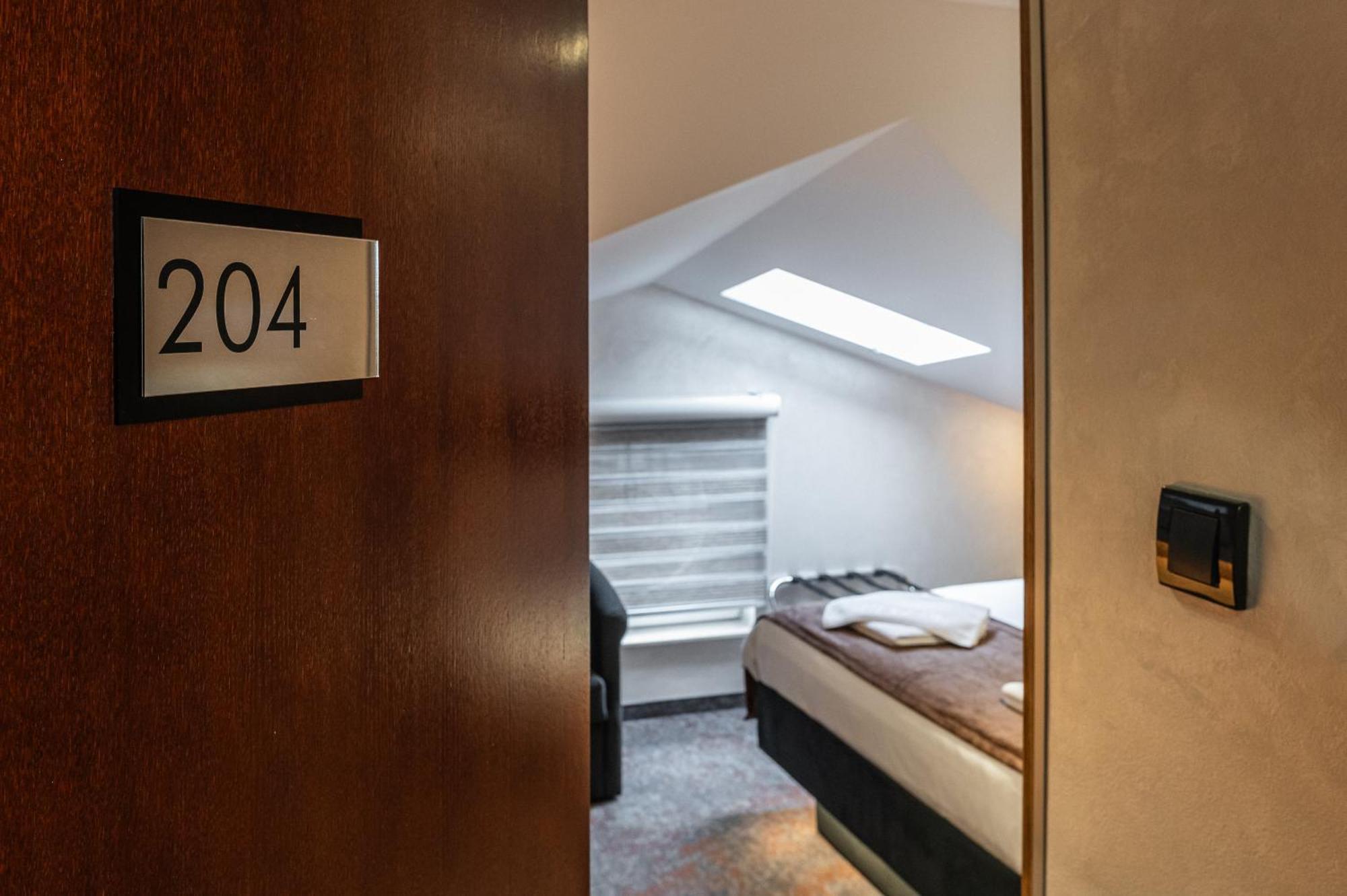 Hotel Astral Šabac Стая снимка