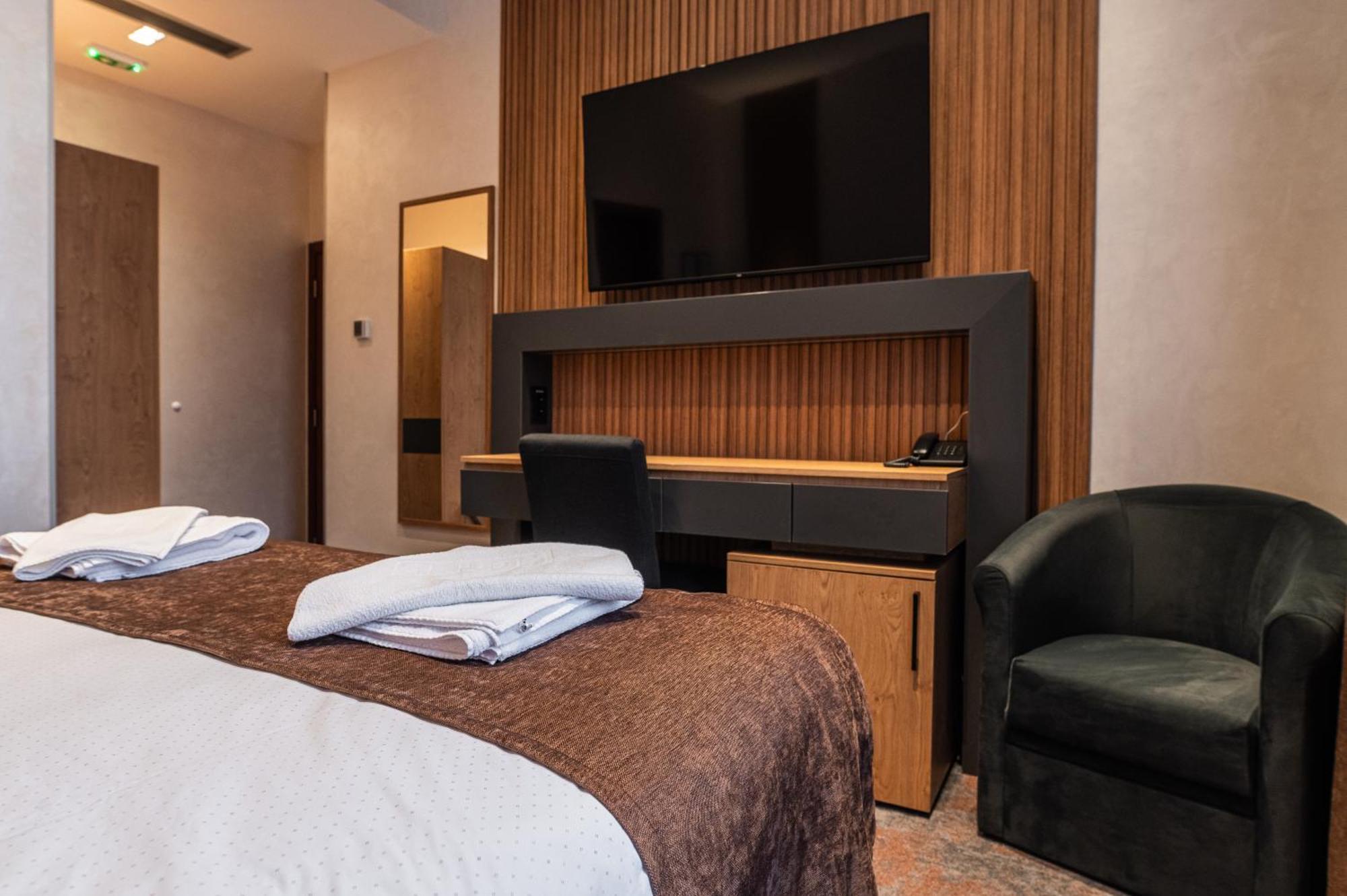 Hotel Astral Šabac Стая снимка
