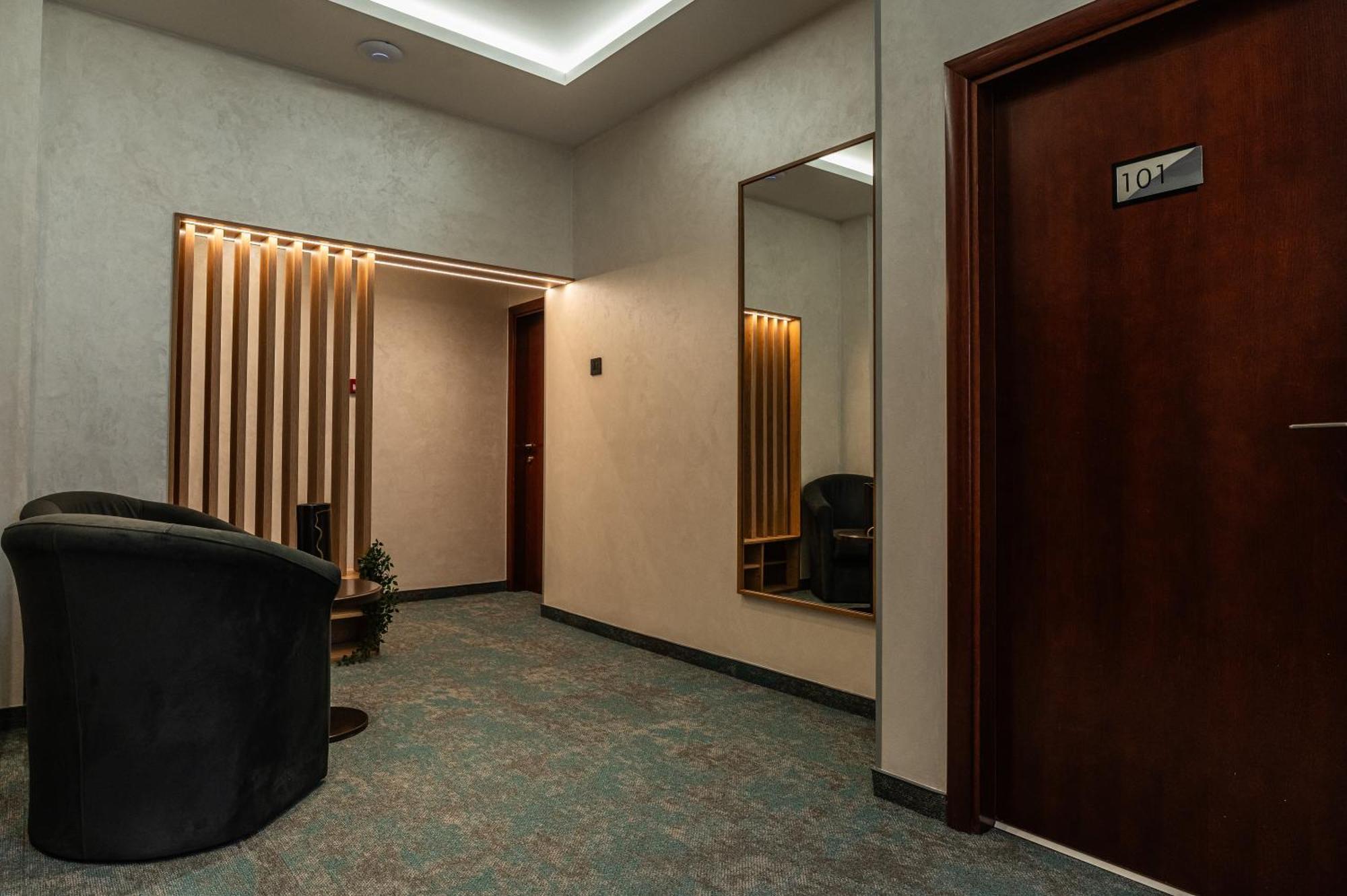 Hotel Astral Šabac Екстериор снимка