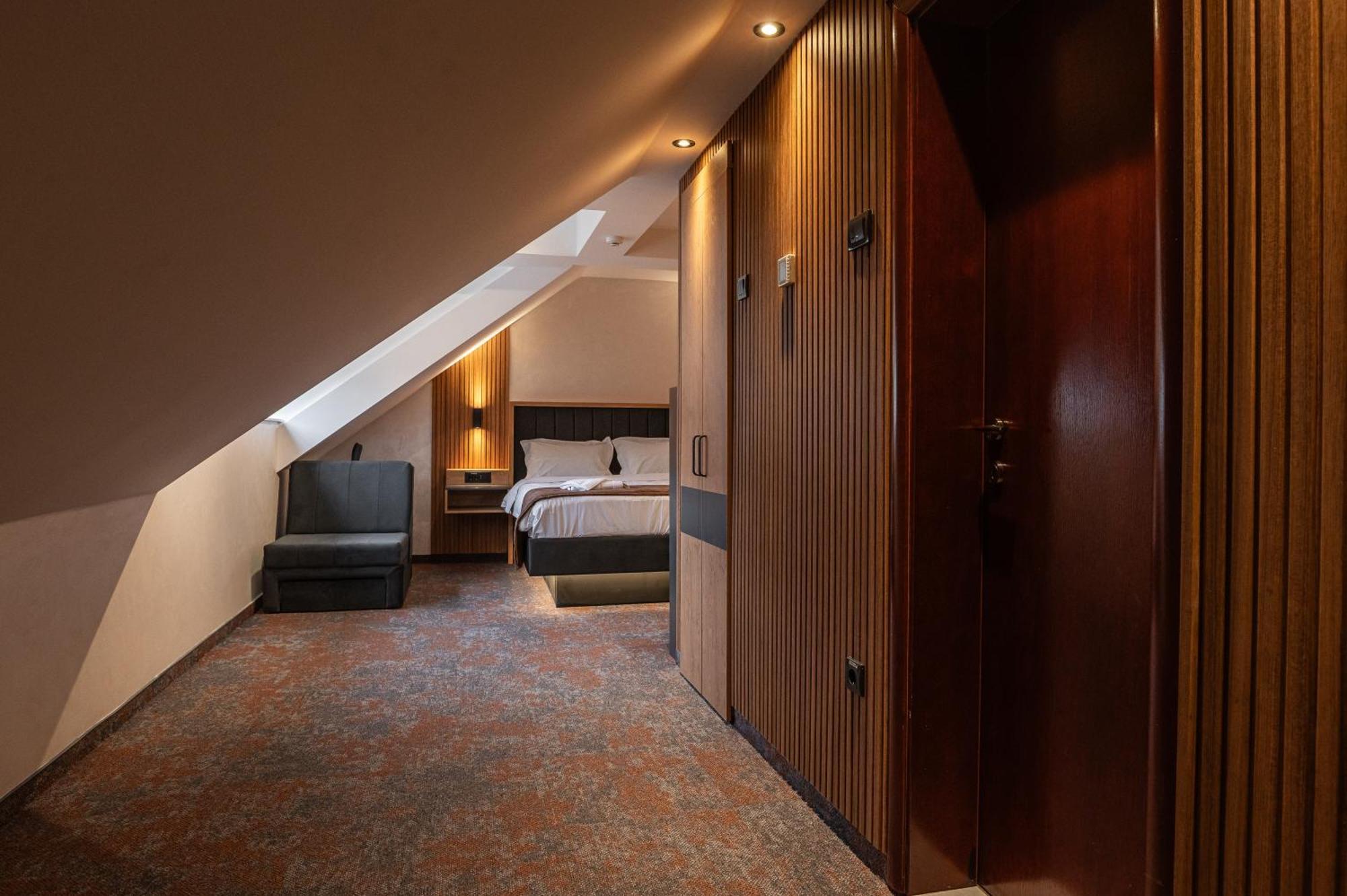 Hotel Astral Šabac Стая снимка