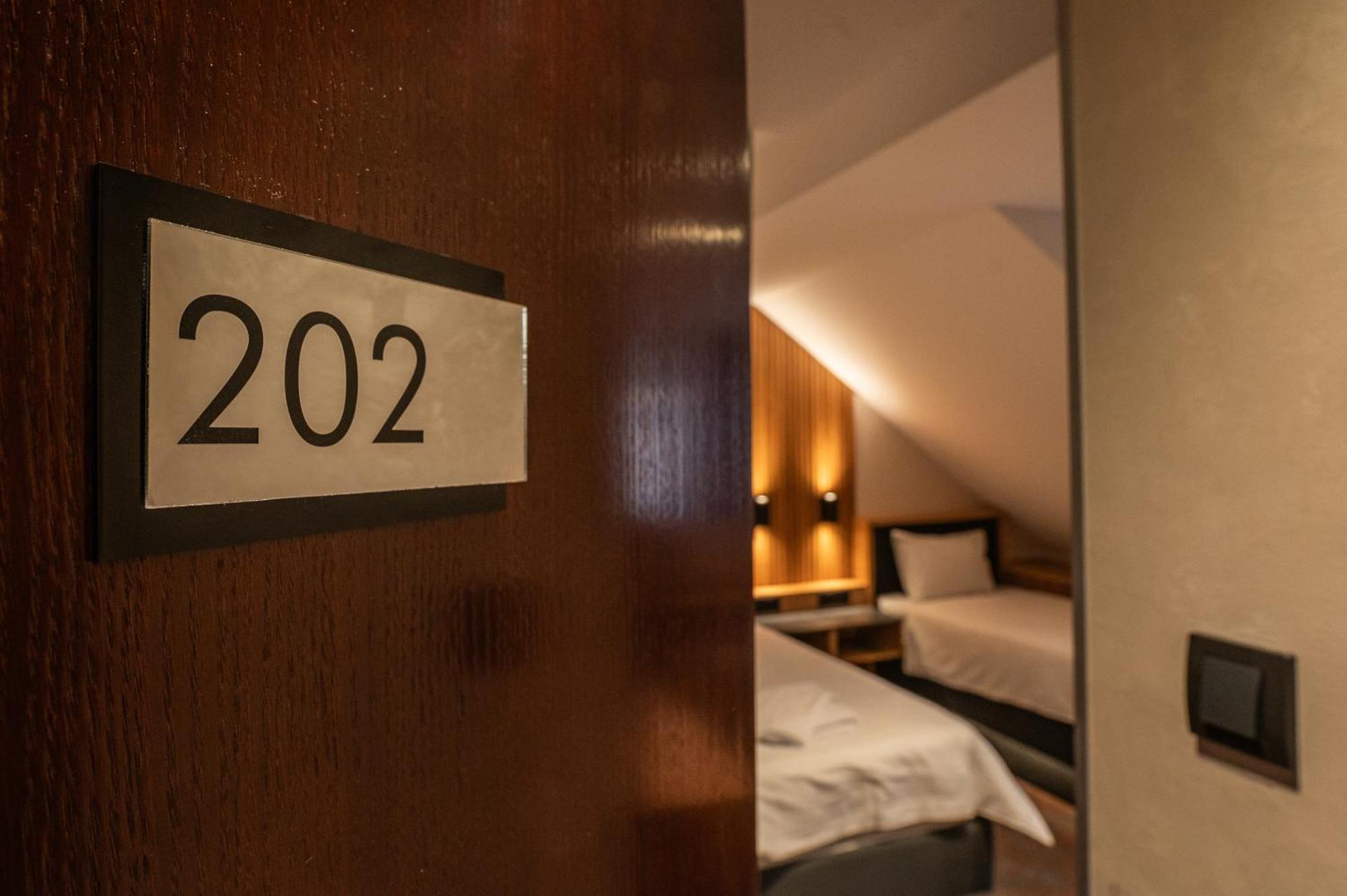 Hotel Astral Šabac Стая снимка