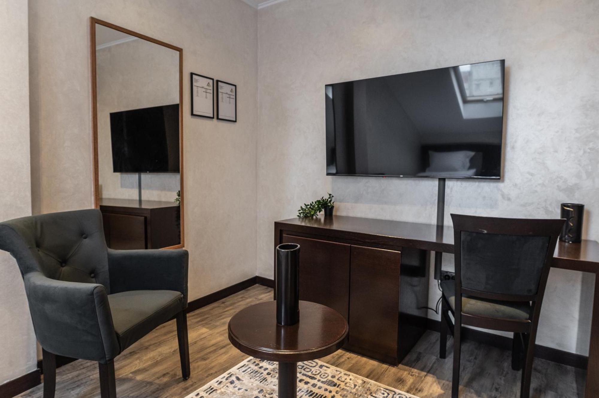 Hotel Astral Šabac Стая снимка