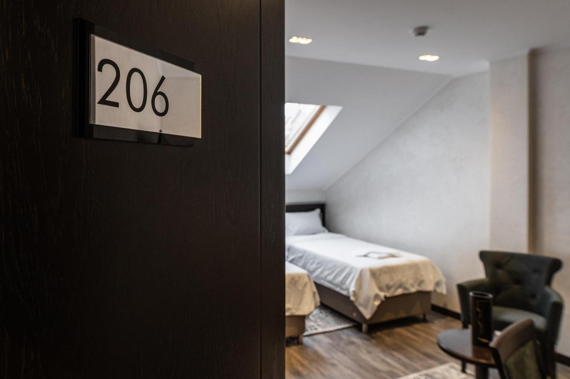 Hotel Astral Šabac Стая снимка