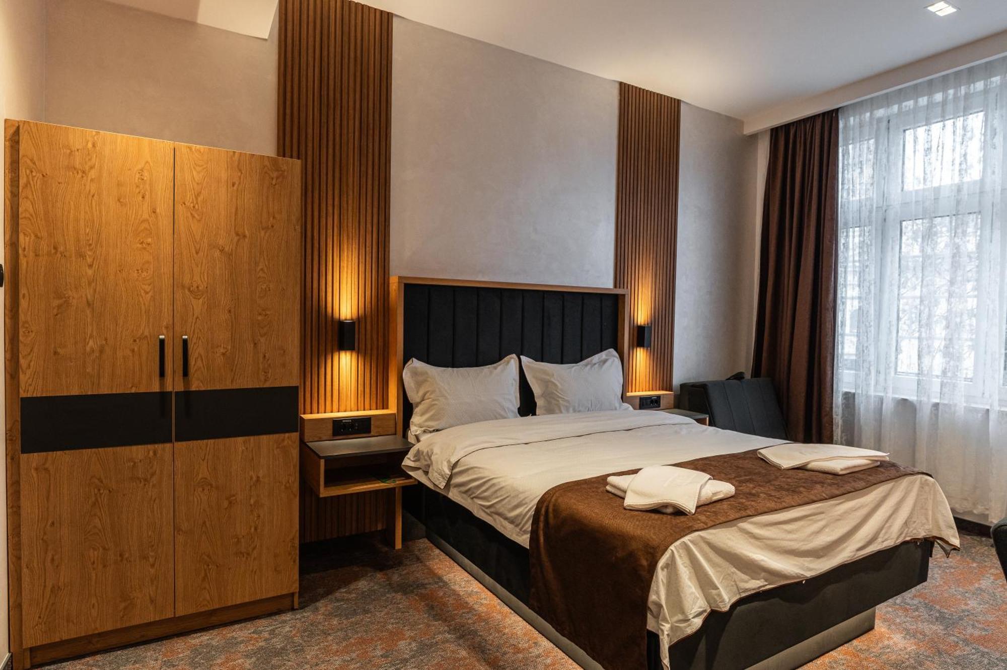 Hotel Astral Šabac Екстериор снимка
