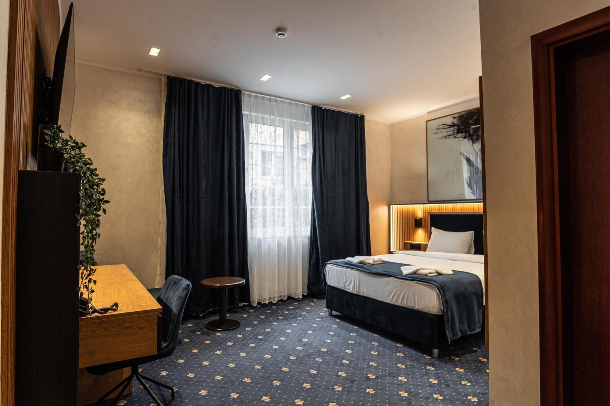 Hotel Astral Šabac Стая снимка